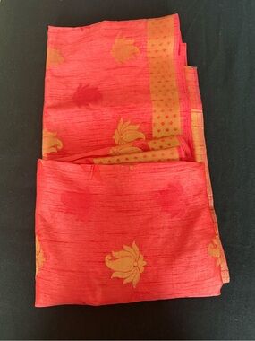 Red & Gold Women's saree-